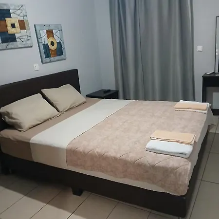 Marina アパート Paralía